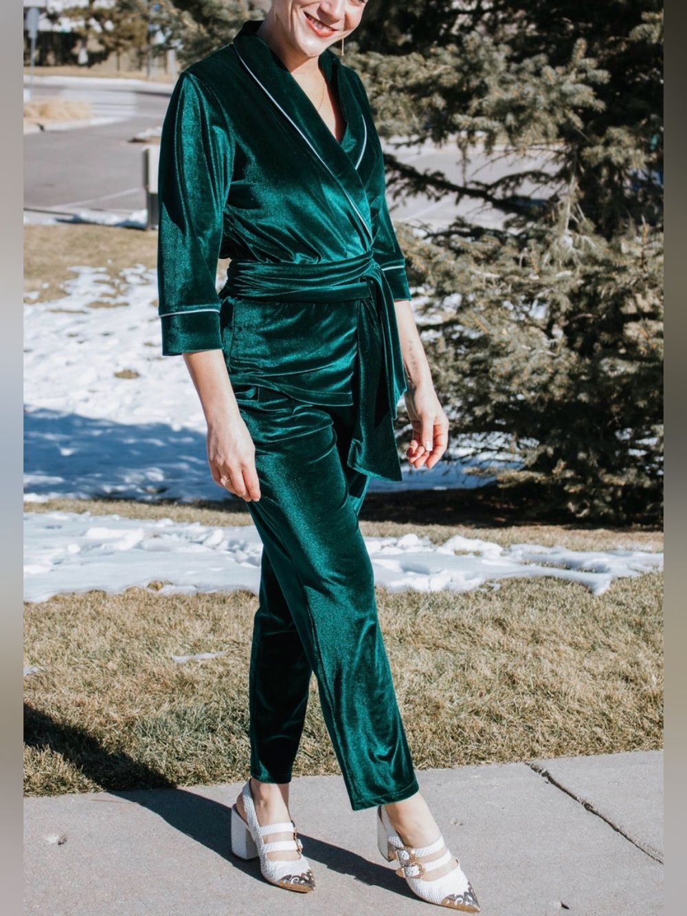 Emerald Velvet Pajama Set: Long Sleeve Kimono Style Loungewear